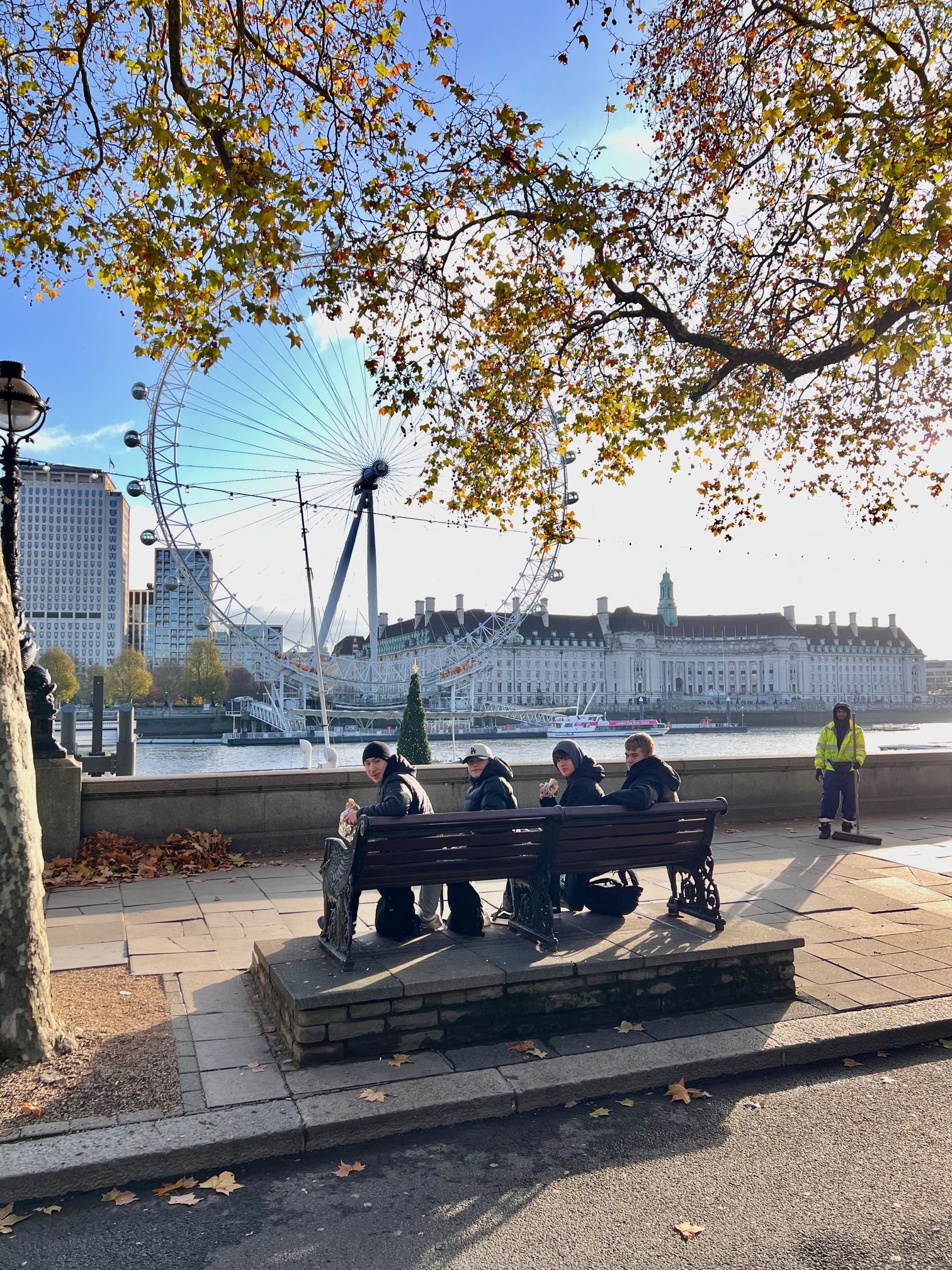 20251125_094935900_ios